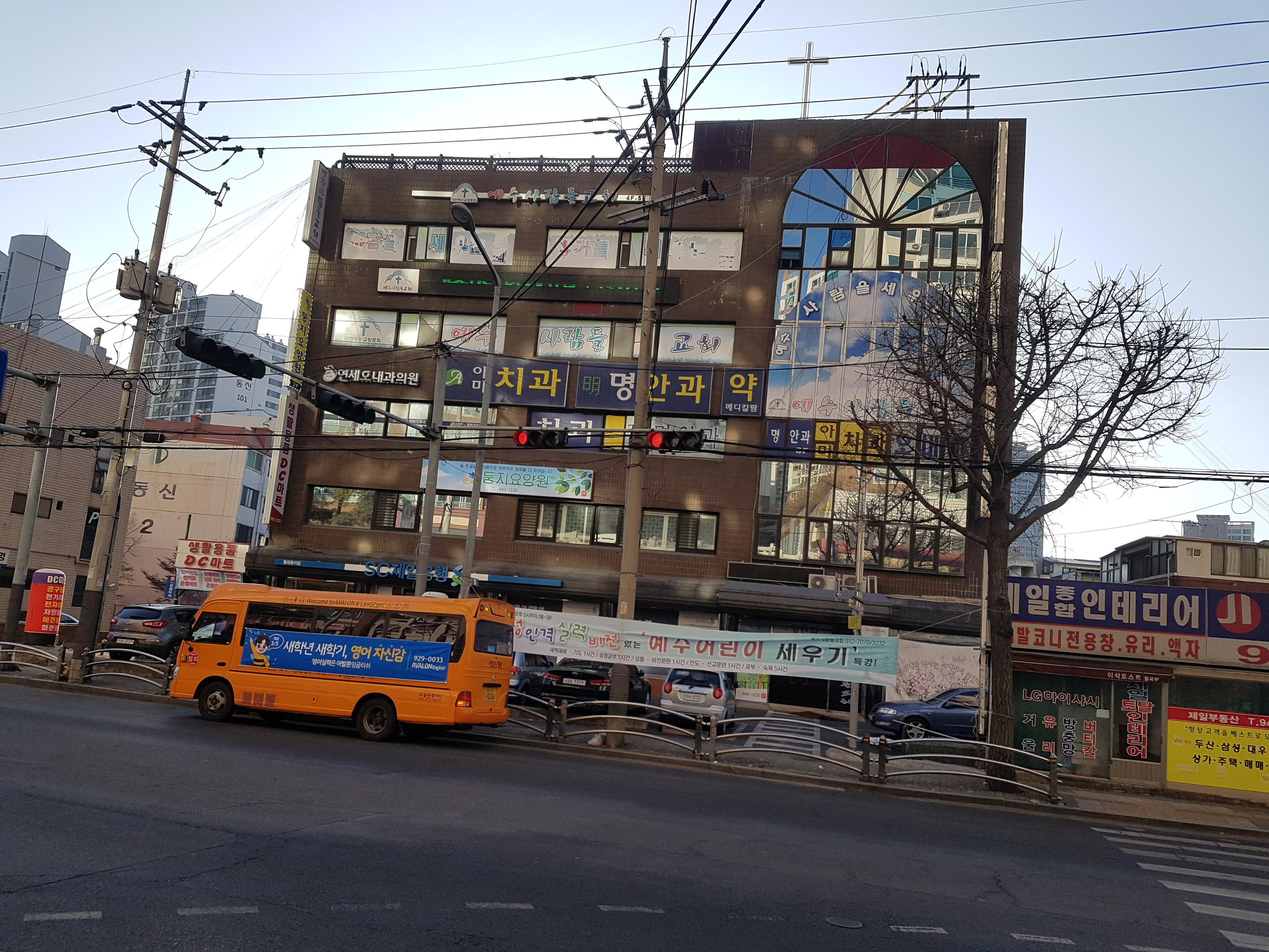 센터 이미지