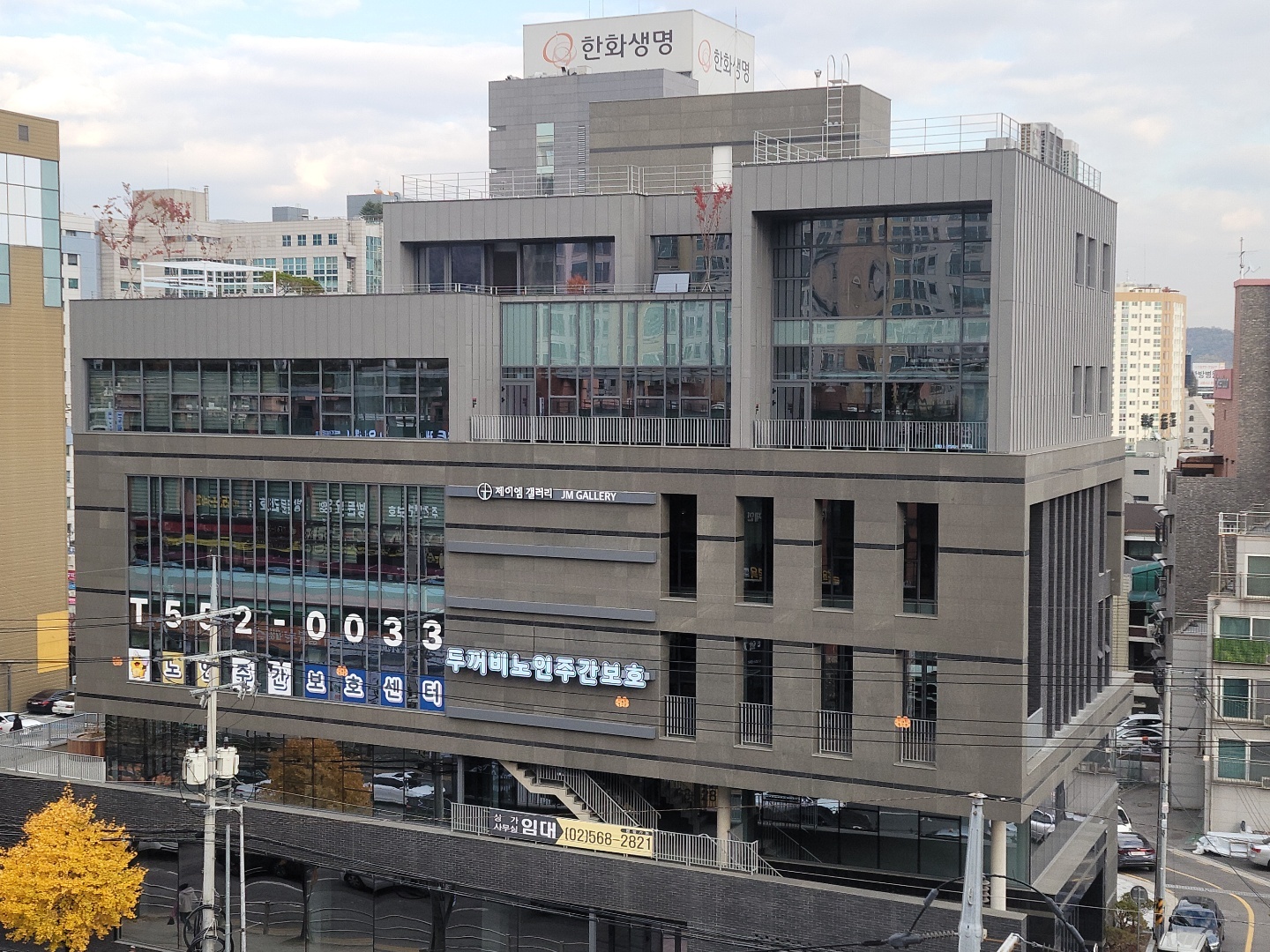 센터 이미지