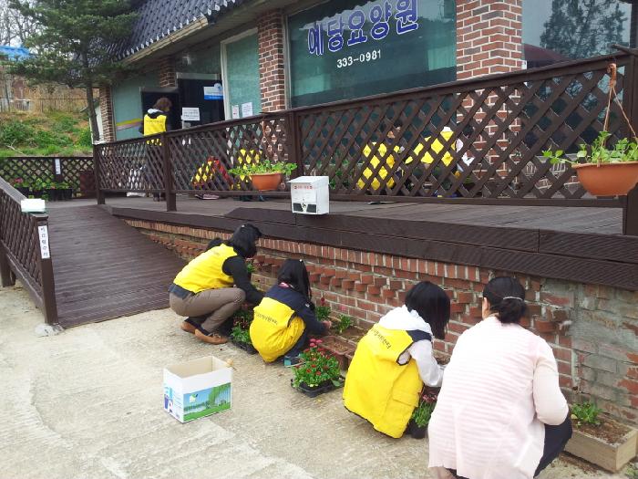 센터 이미지
